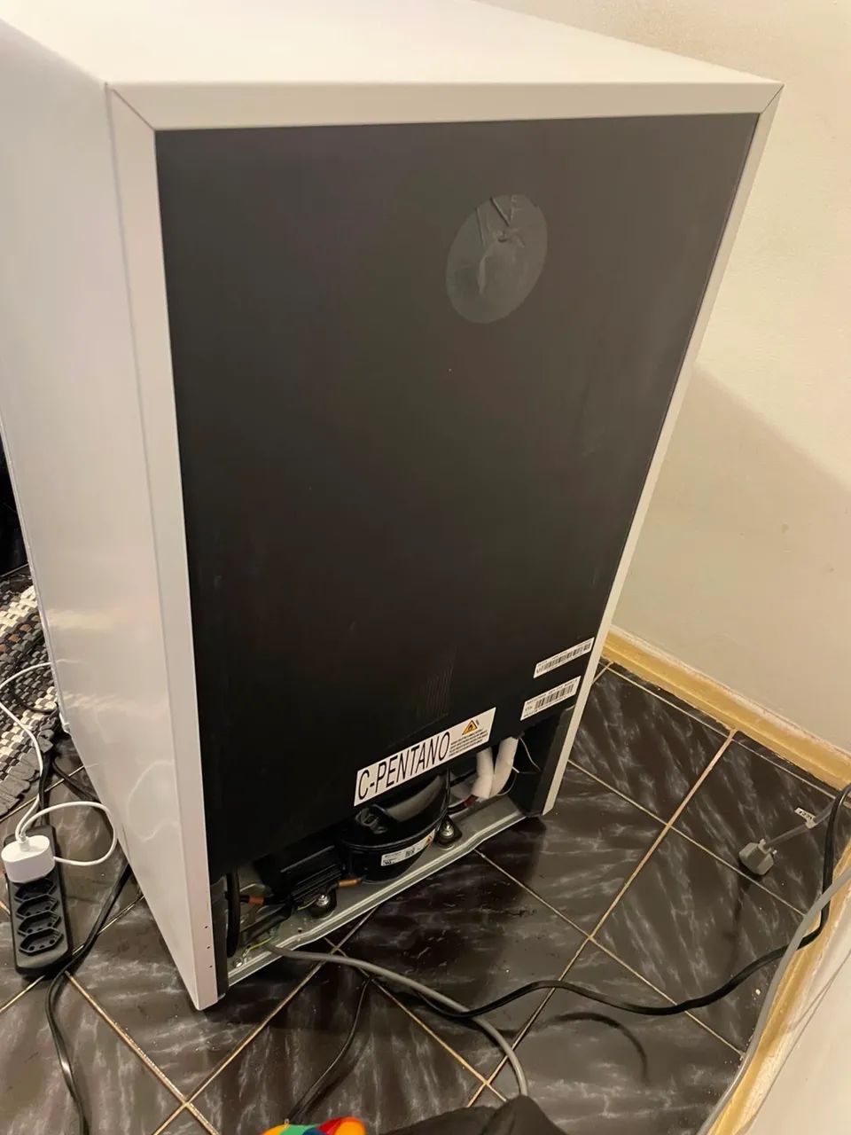 Frigobar Electrolux 90L - Foto 3