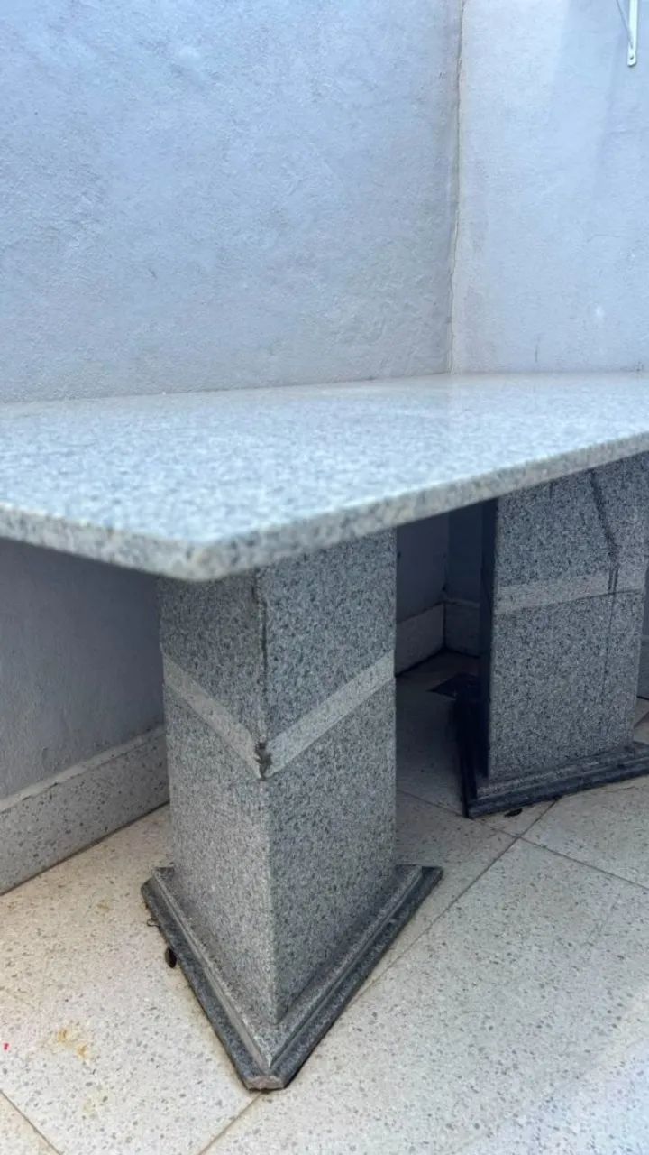 MESA DE GRANITO EXCELENTE ESTADO! - Foto 2