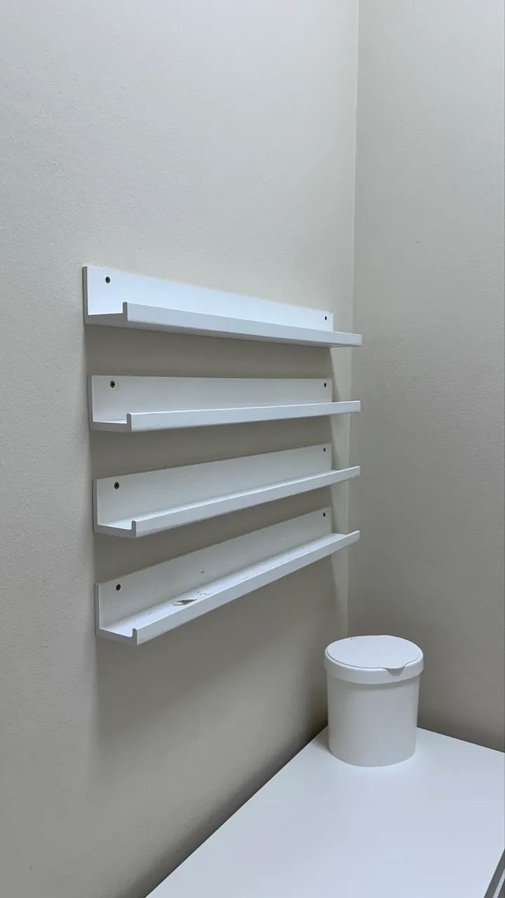Mesa de canto com cadeira  - Foto 5