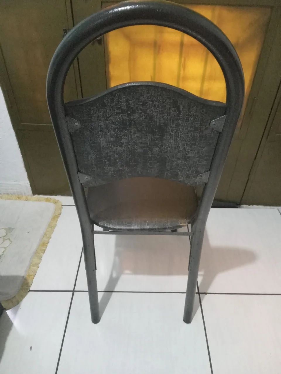 Vendo cadeiras fortes. - Foto 4