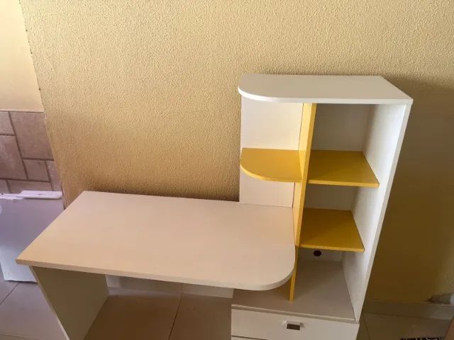 Escrivaninha nova 
