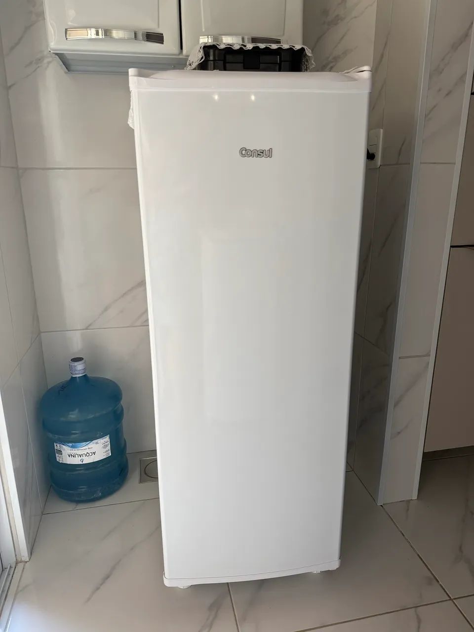 FREEZER CONSUL VERTICAL - R$ 1.900,00