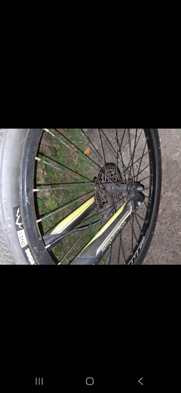 Bicicleta freio a disco e óleo  - Foto 5