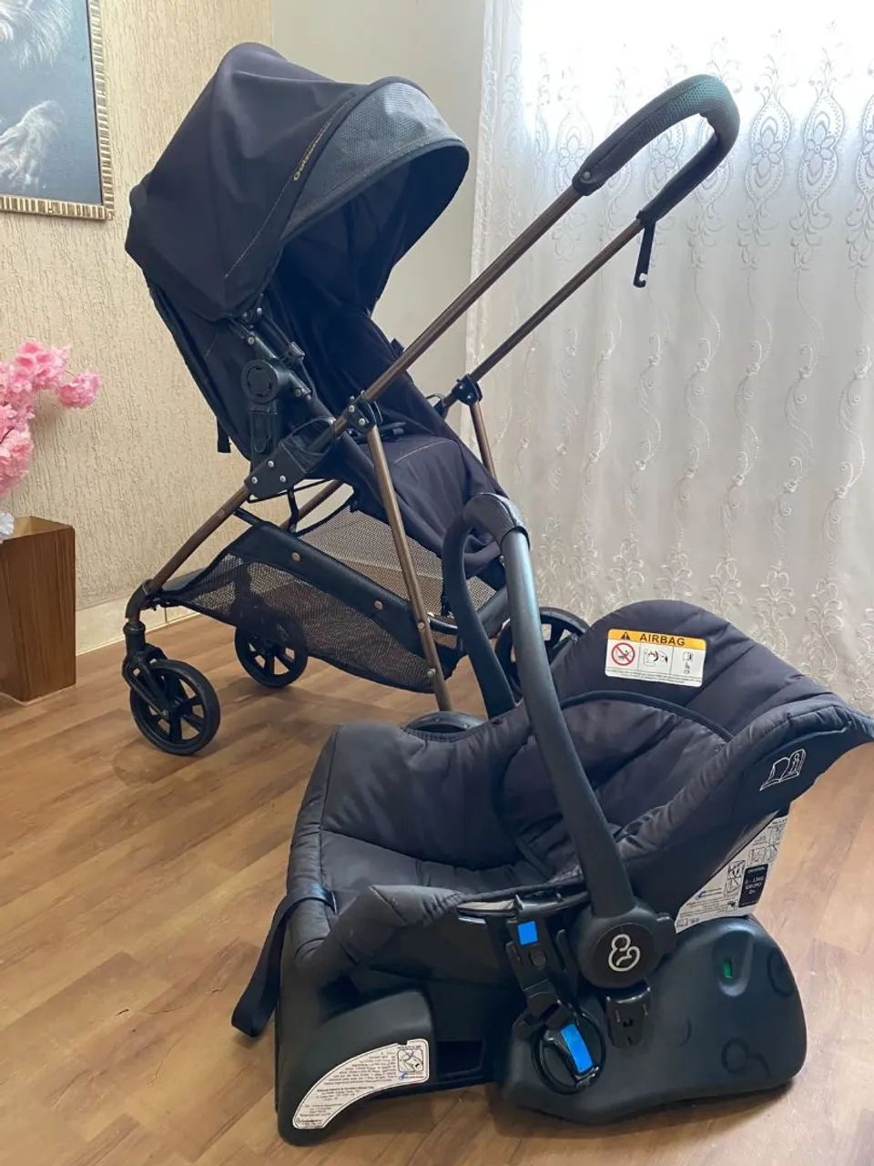 Carrinho Moisés com bebe conforto e base  - Foto 2