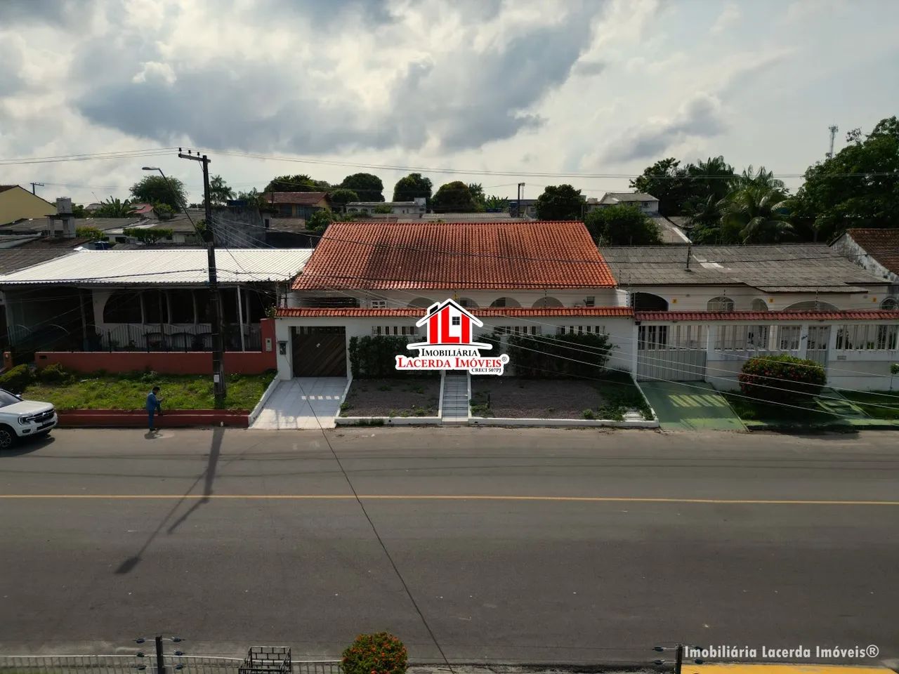CASA NO CONJUNTO TIRADENTES - CASA 4 QUARTOS SENDO 2 SUÍTES, ESCRITÓRIO, PISCINA E ESPAÇO  - Foto 10