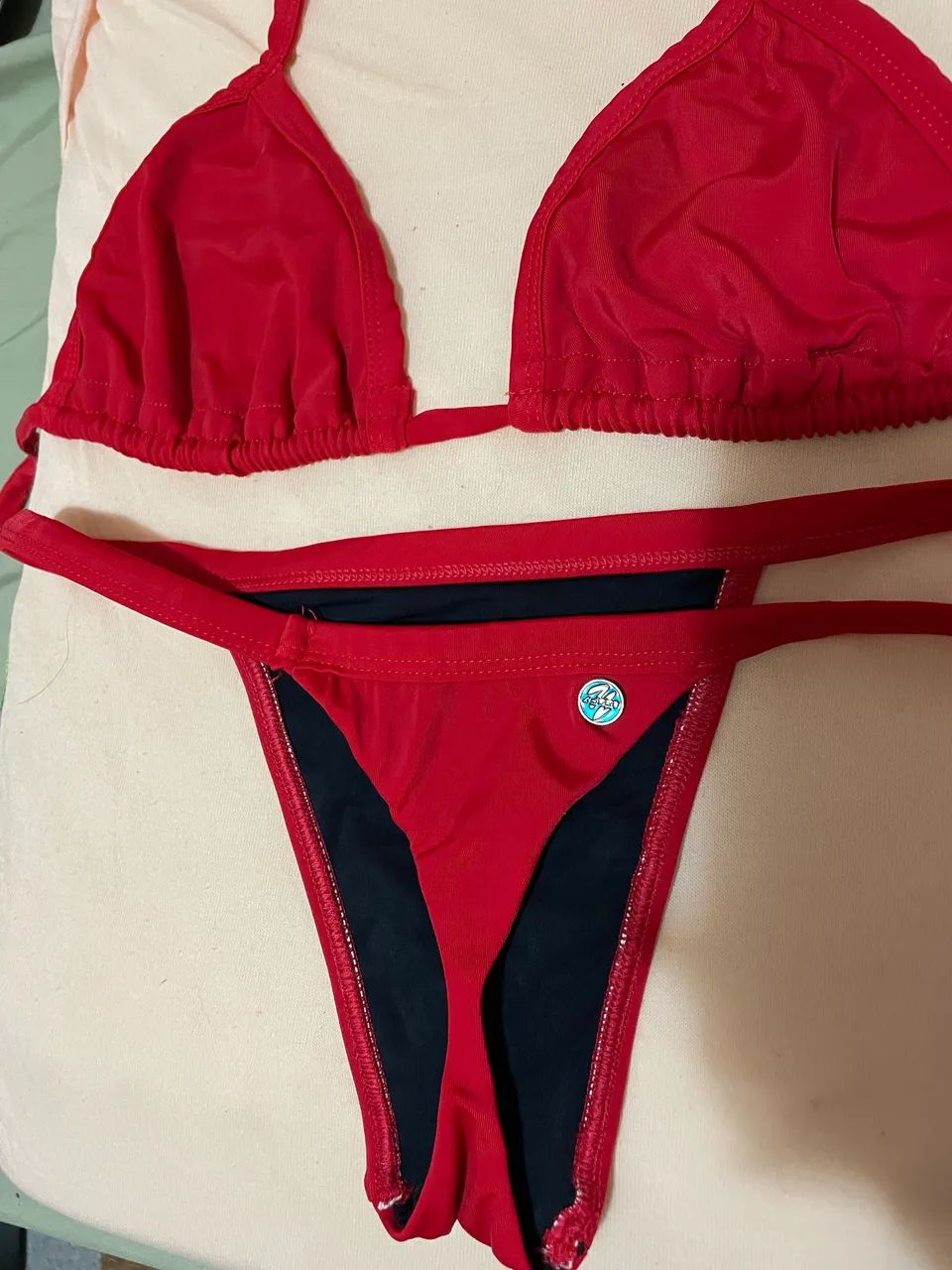 Biquini fita vermelho 