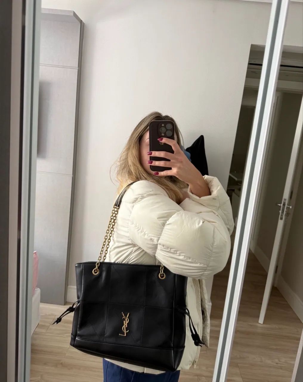 Bolsa Saint Laurent em saco 