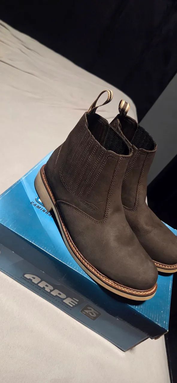 Botina Arpé Marrom 40/41 Couro Legítimo 
