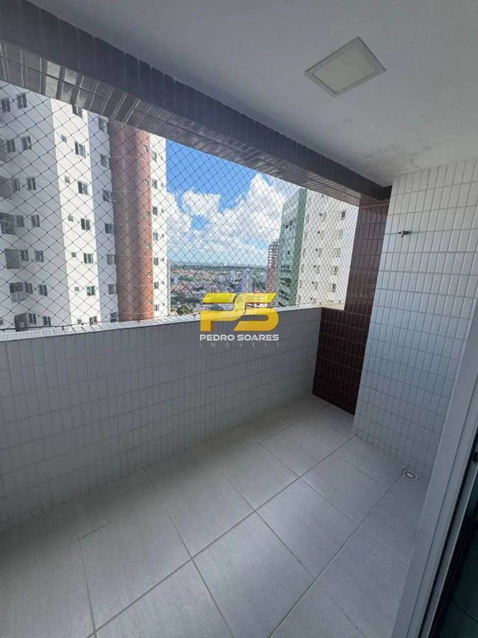 APARTAMENTO COM 90m² NO JARDIM LUNA - Foto 2