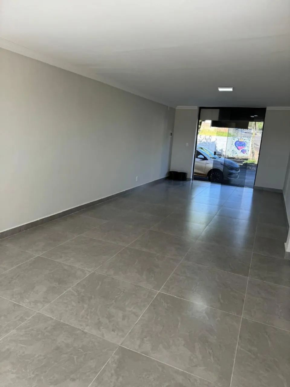 Alugo Cômodo Comercial em Excelente localização - Araxá-MG - Foto 4
