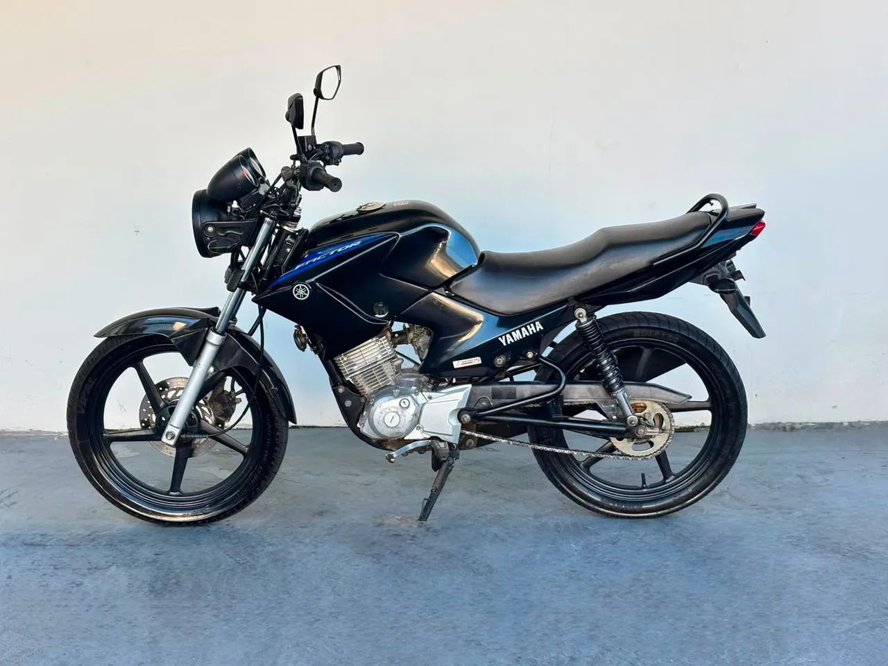 YBR FACTOR 125 /  ED PRETA 2015/2016 - Foto 2