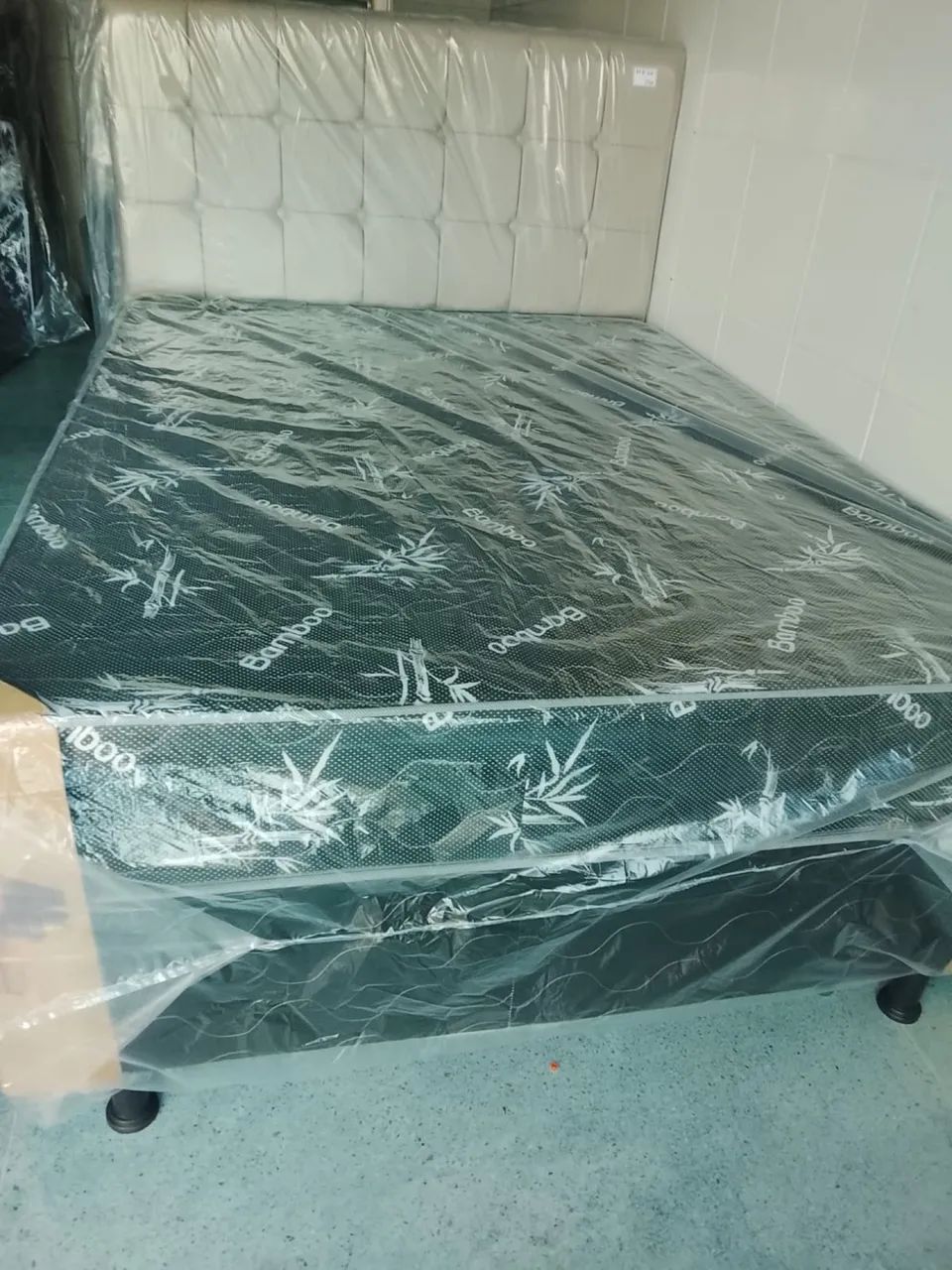 Super promoção!! Cama Casal, Box, Alta LUXO!! - Foto 4