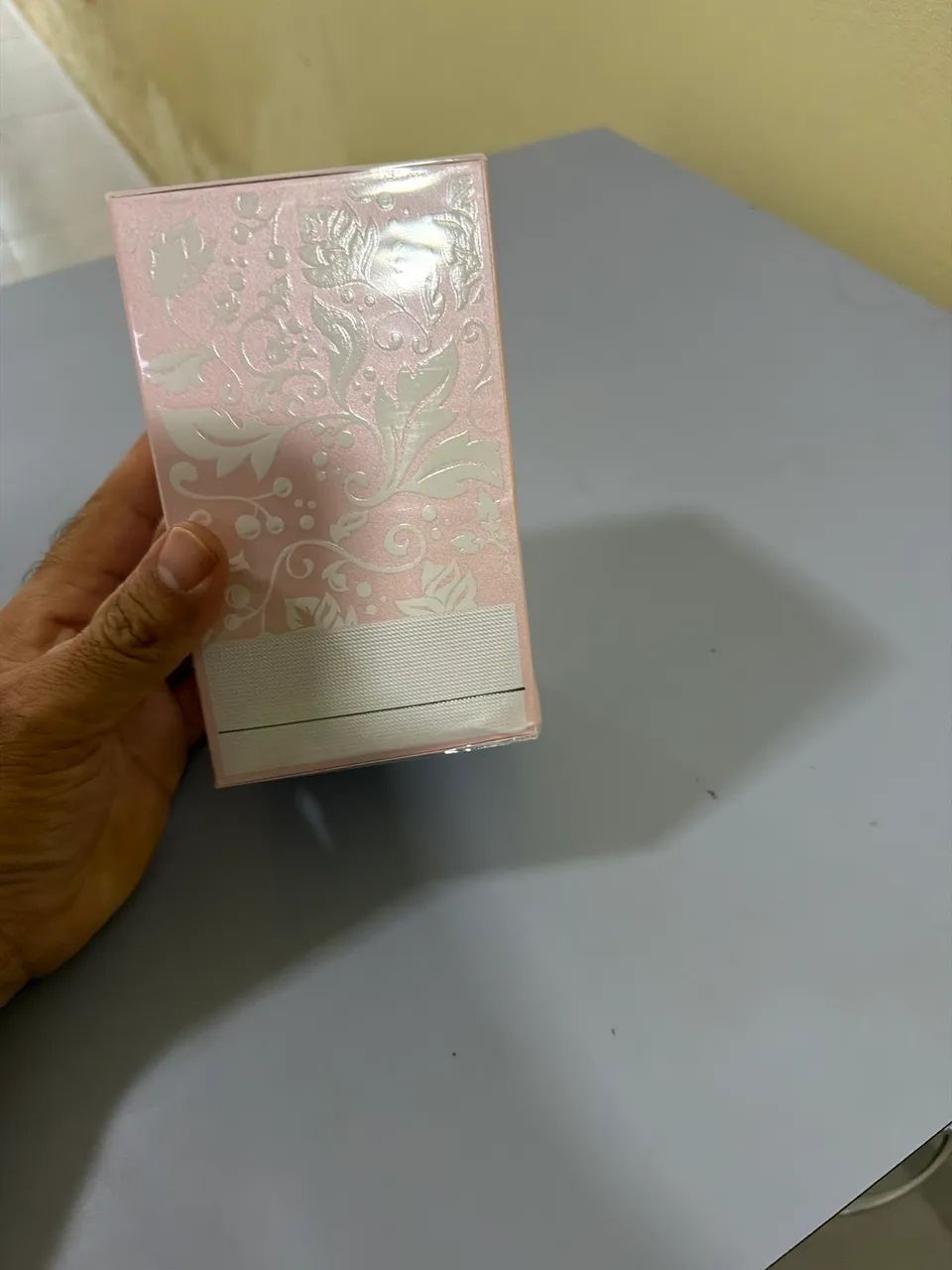 Perfume Yara Lataffa  - Foto 2