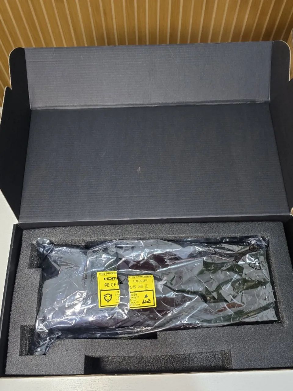 RTX 5070Ti 16Gb Gainward Phoenix Com Caixa e Cabos | Parcelo  - Foto 4