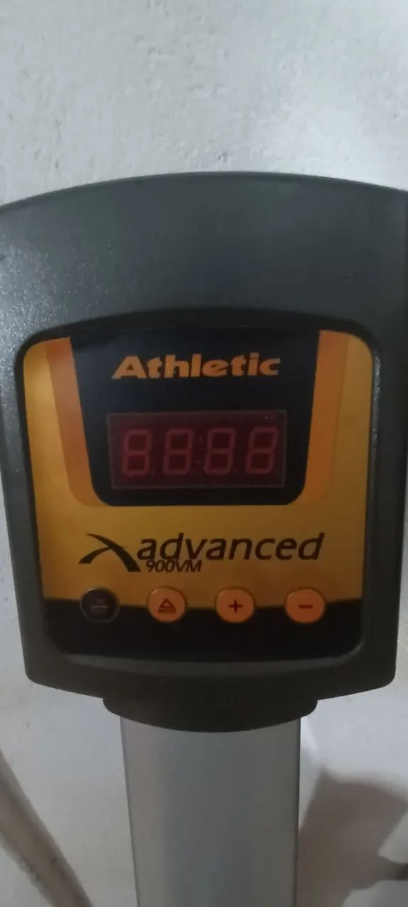 Plataforma Vibratoria Athletic Advanced 900VM - Foto 2