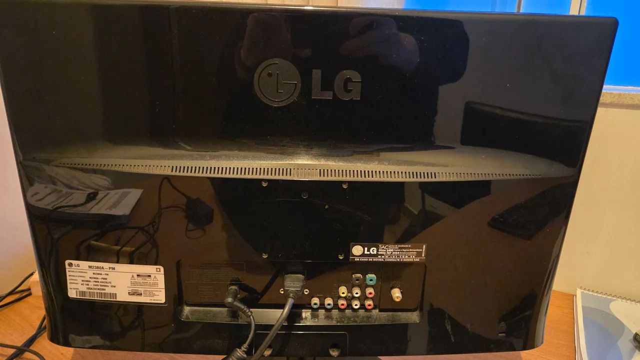 Monitor LG 23" LED - Foto 2