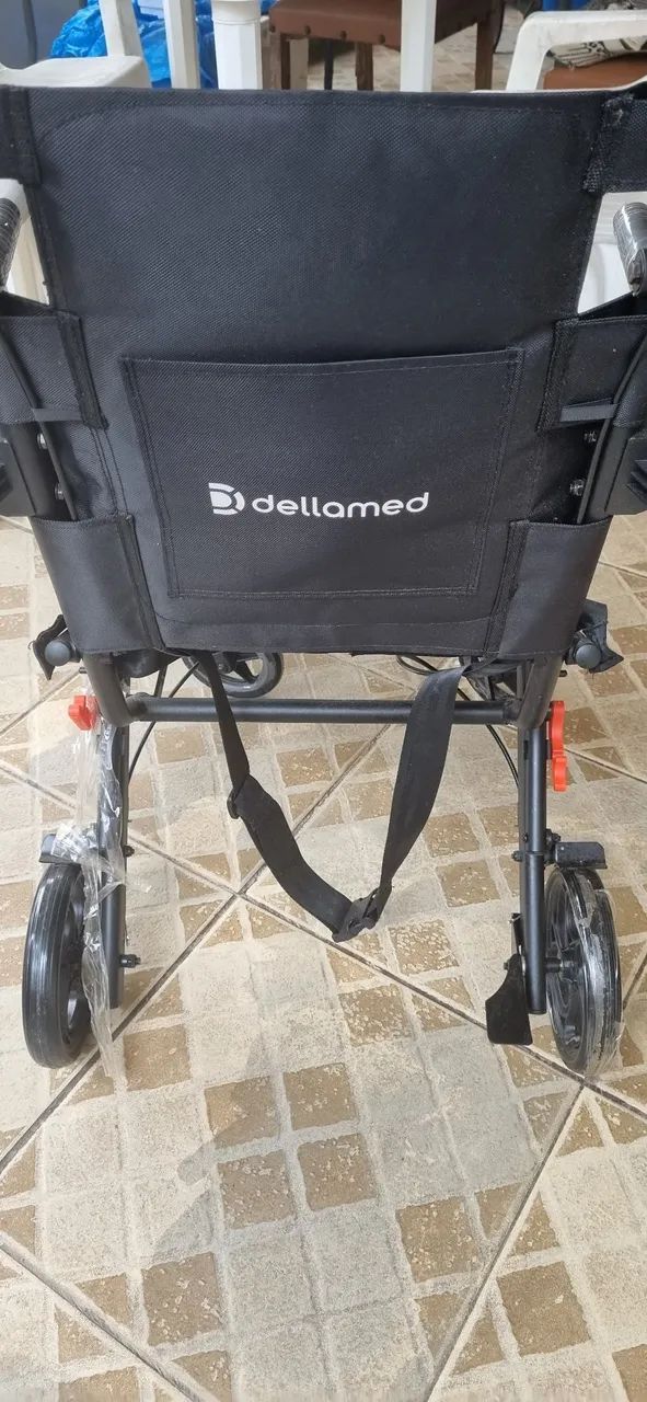 Cadeira de Rodas Dellamed - Foto 2