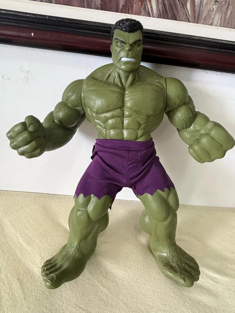 Boneco grande do Hulk 