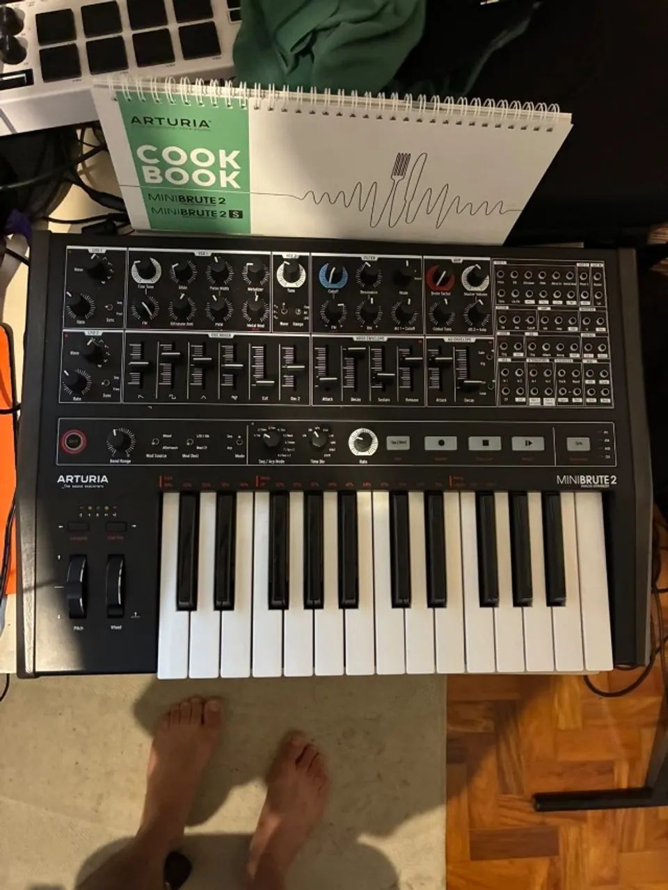 Arturia Minibrute 2 - Foto 2