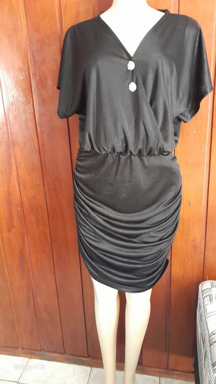 Roupas bem conservado  - Foto 4