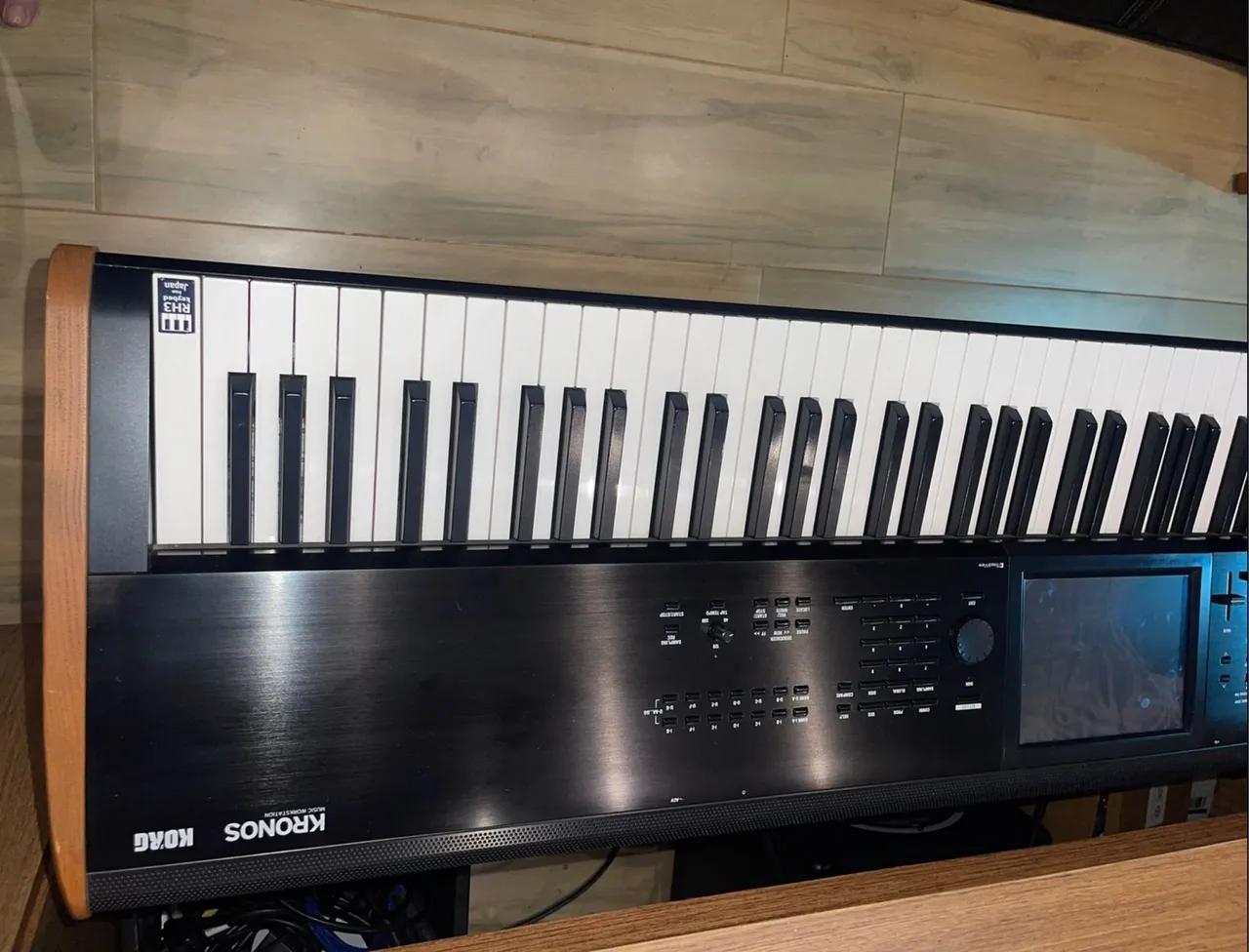 korg kronos 2