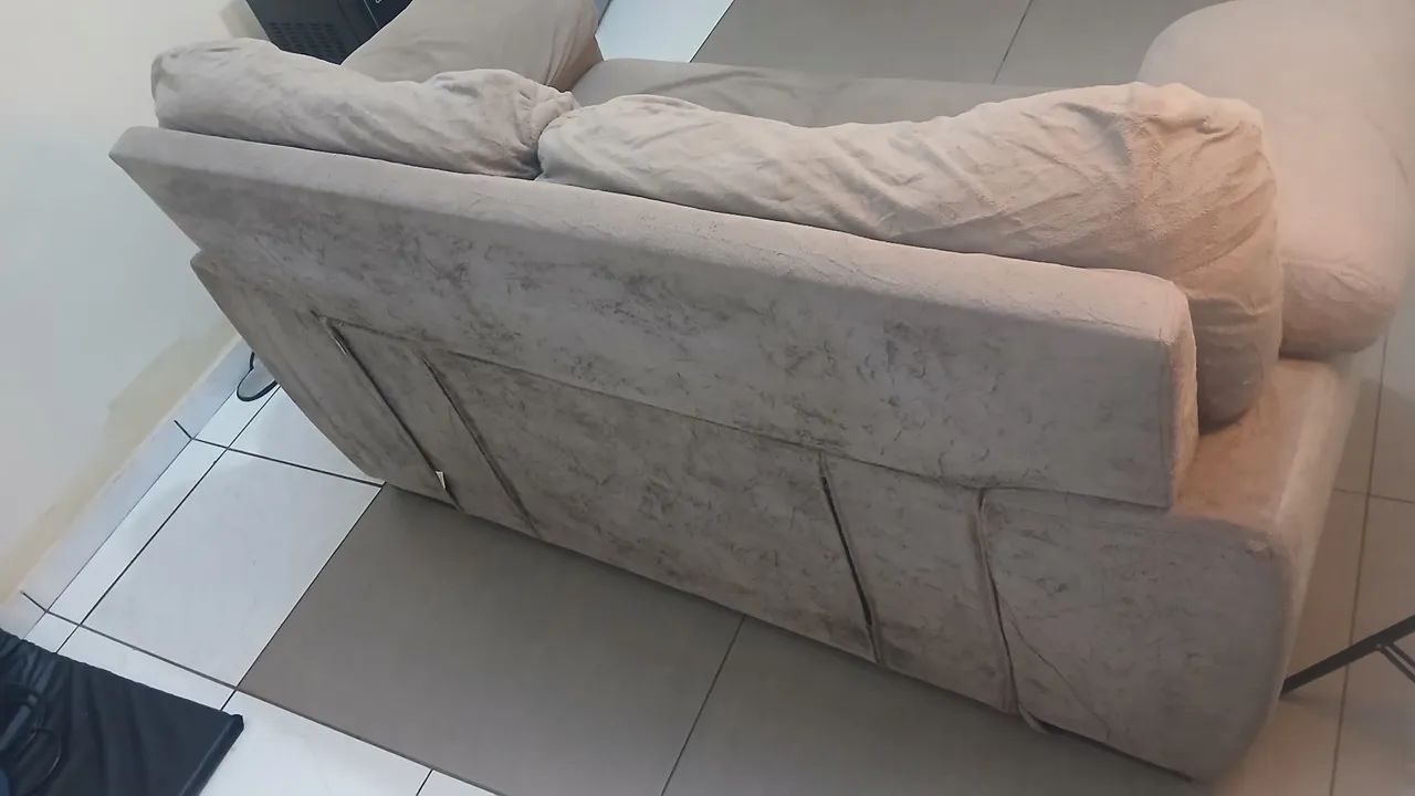 Sofá  de 2 lugares pequeno - Foto 3