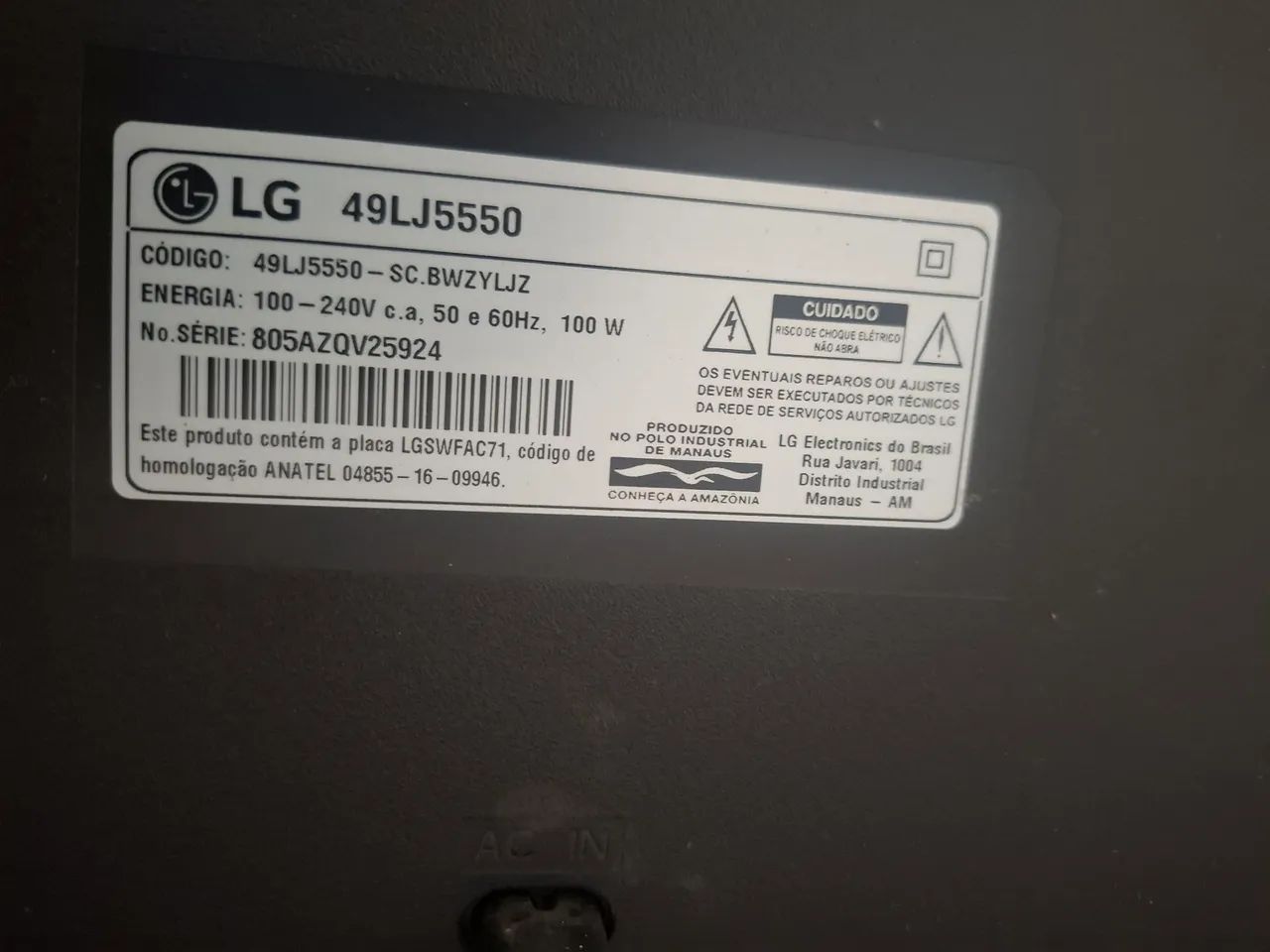Tv LG 49 com defeito de imagem.