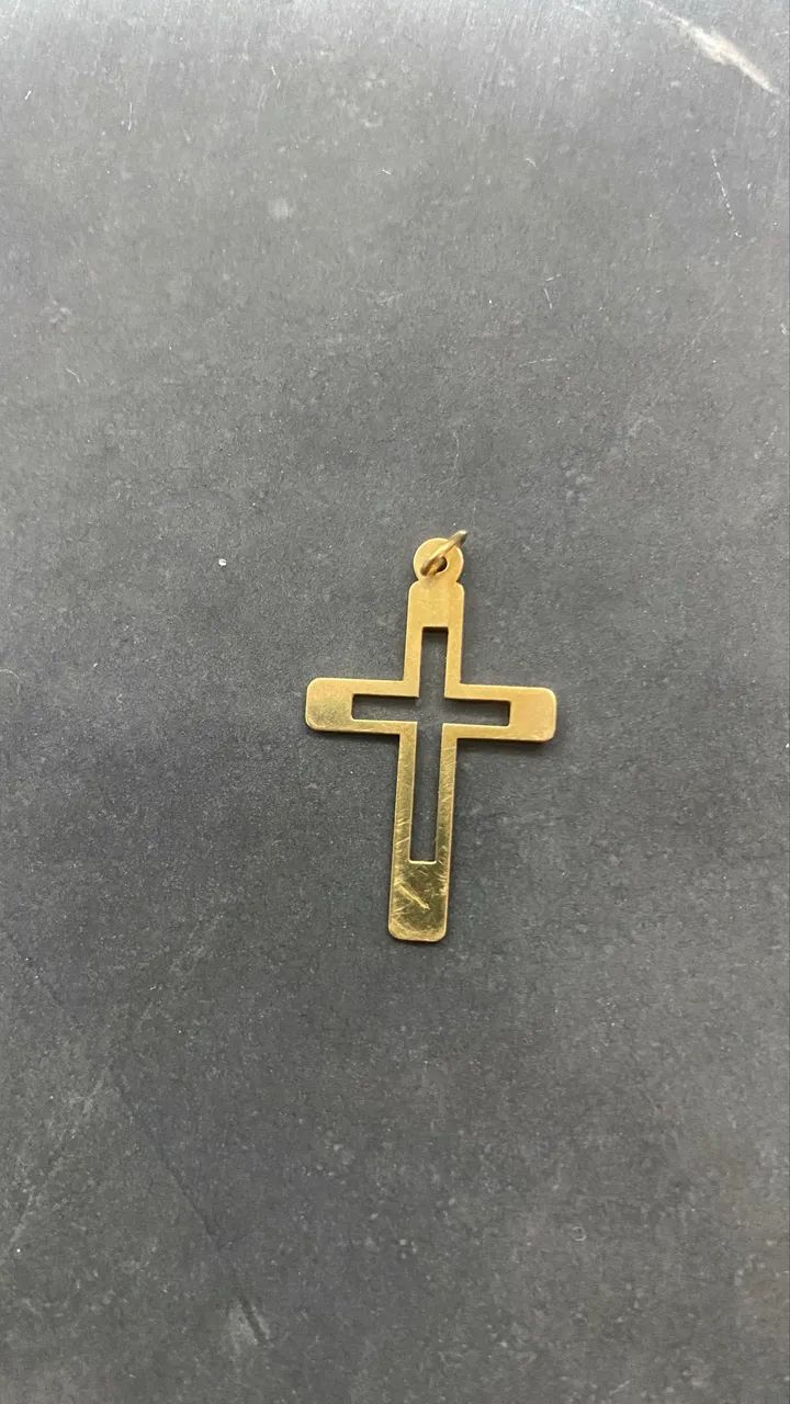 Pingente de ouro 18k R$ 700