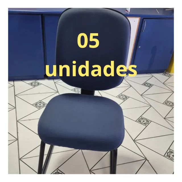 Cadeira Estofada Fixa