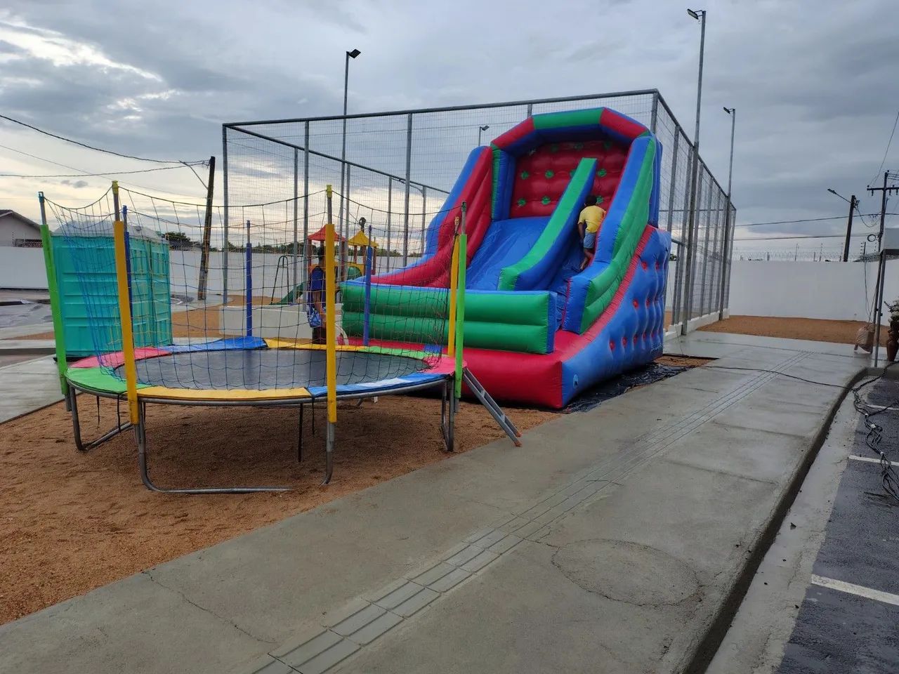 aluguel de mesas e cadeiras  - Foto 4