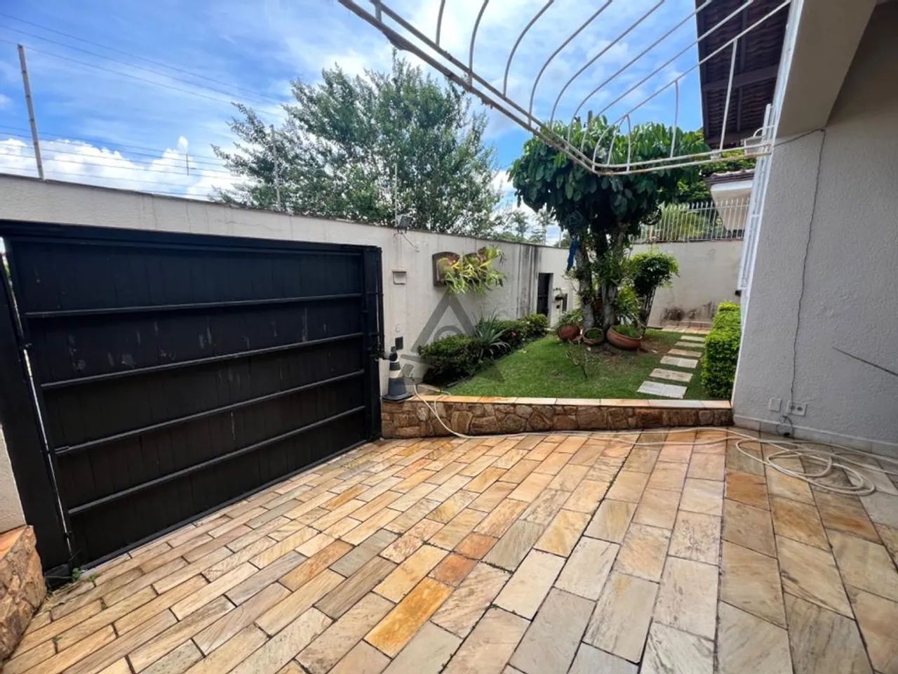 Casa à venda em Campinas, Chácara da Barra, com 3 quartos, com 243 m² - Foto 2