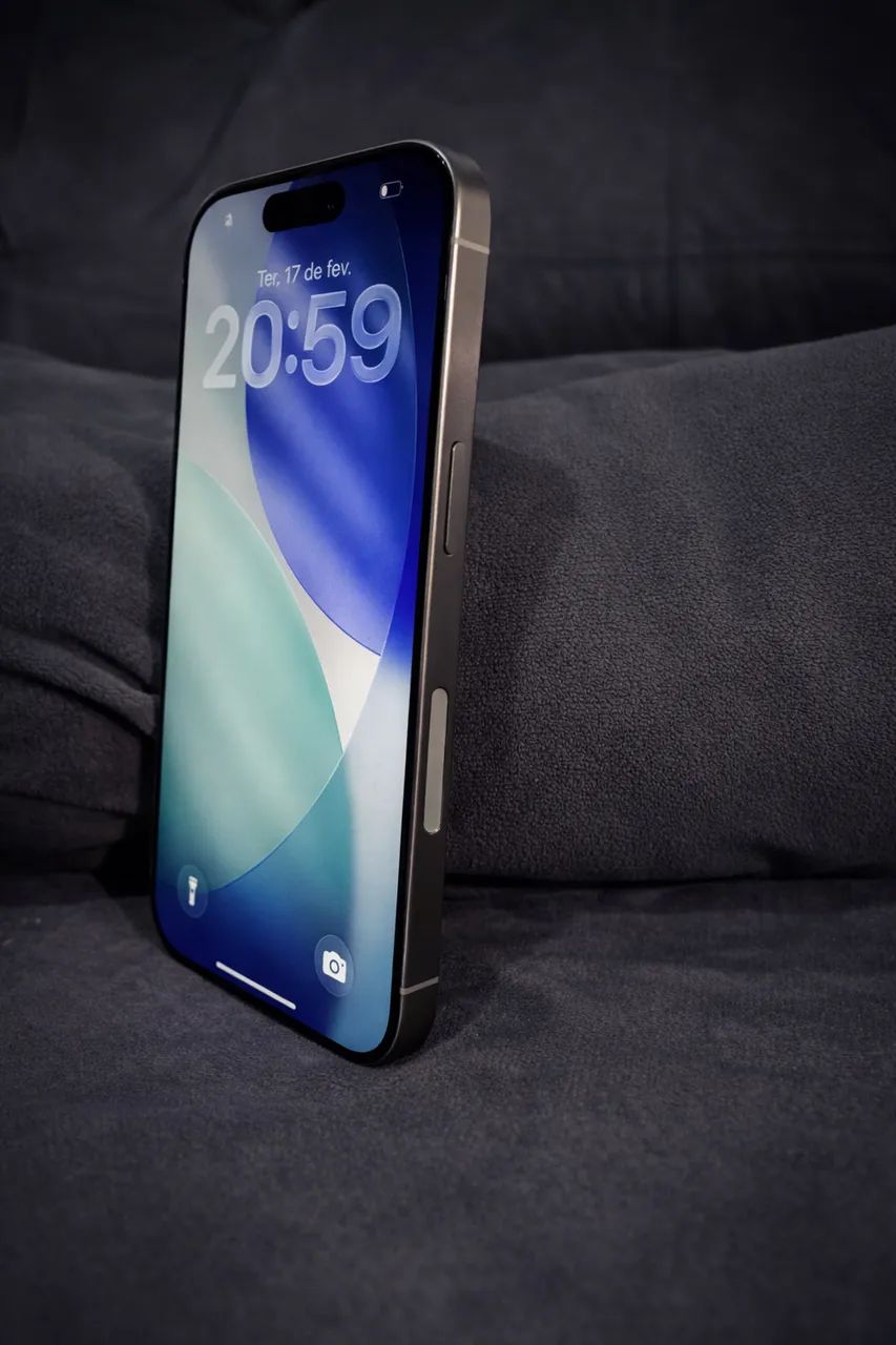 iPhone 15 Pro 256  - Foto 2