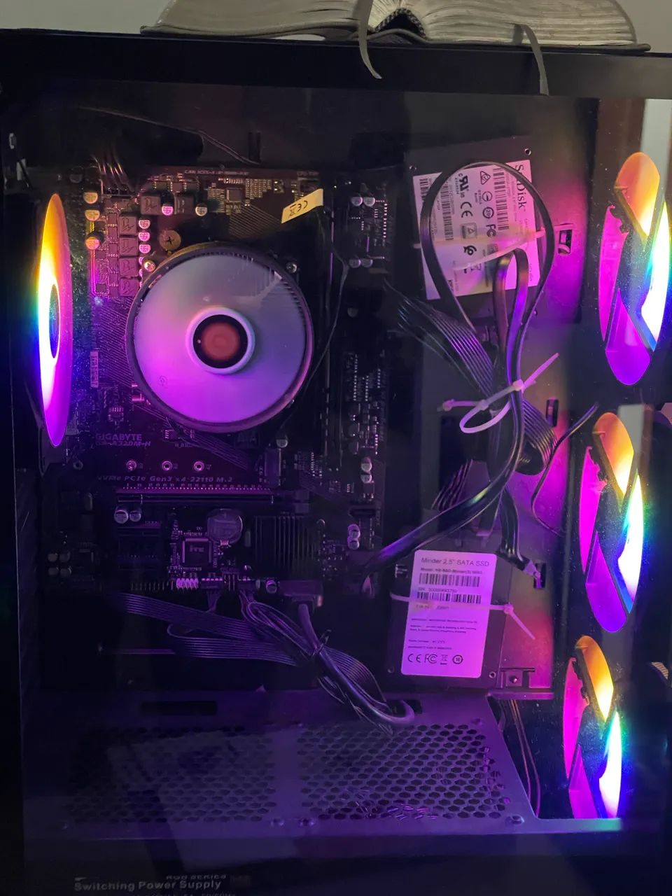 PC GAMER COMPLETO Ryzen 3 3200g 16gb RAM - Foto 2