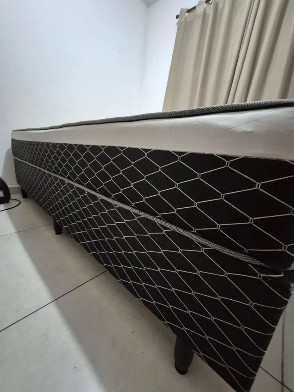 Cama Box Queen 