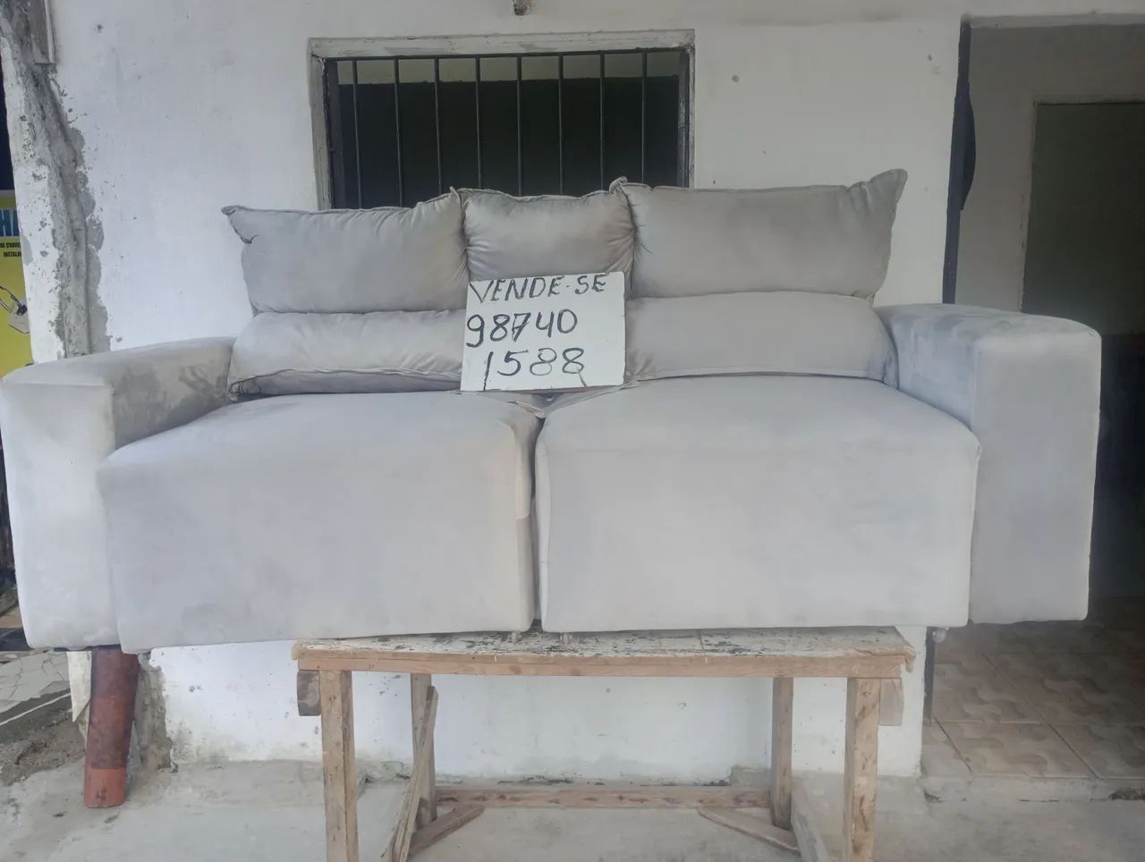 (Sofá Retrátil Dois lugares)