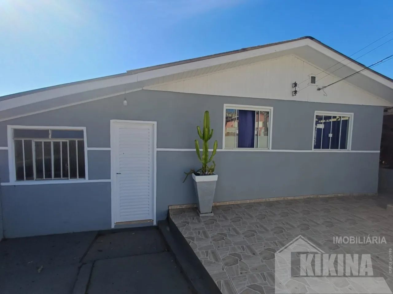 CASA À VENDA COM 3 QUARTOS EM OFICINAS