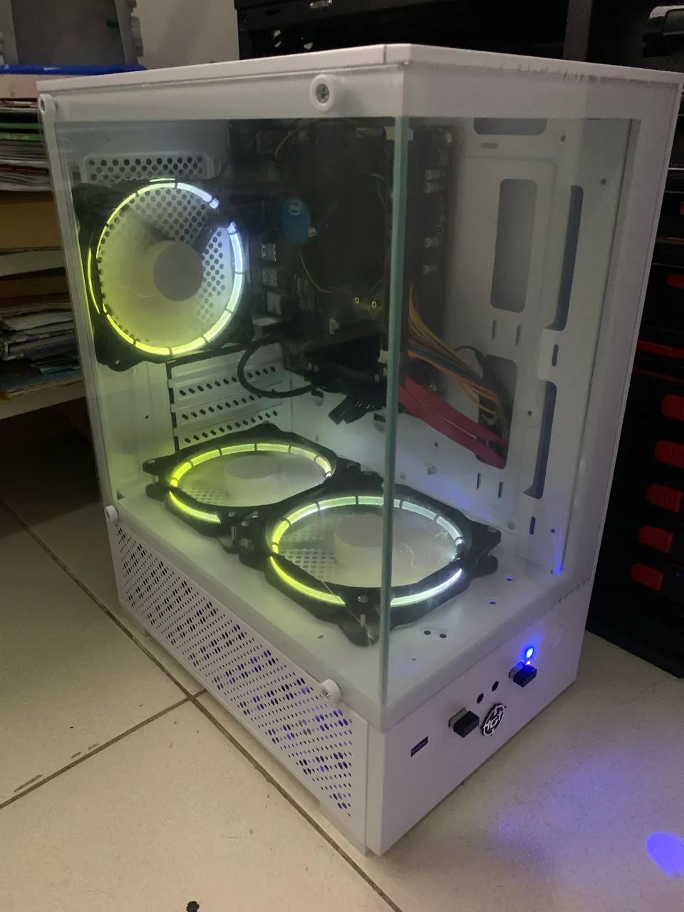 Gaming PC case i3 | 16GB RAM | SSD | WIN 11