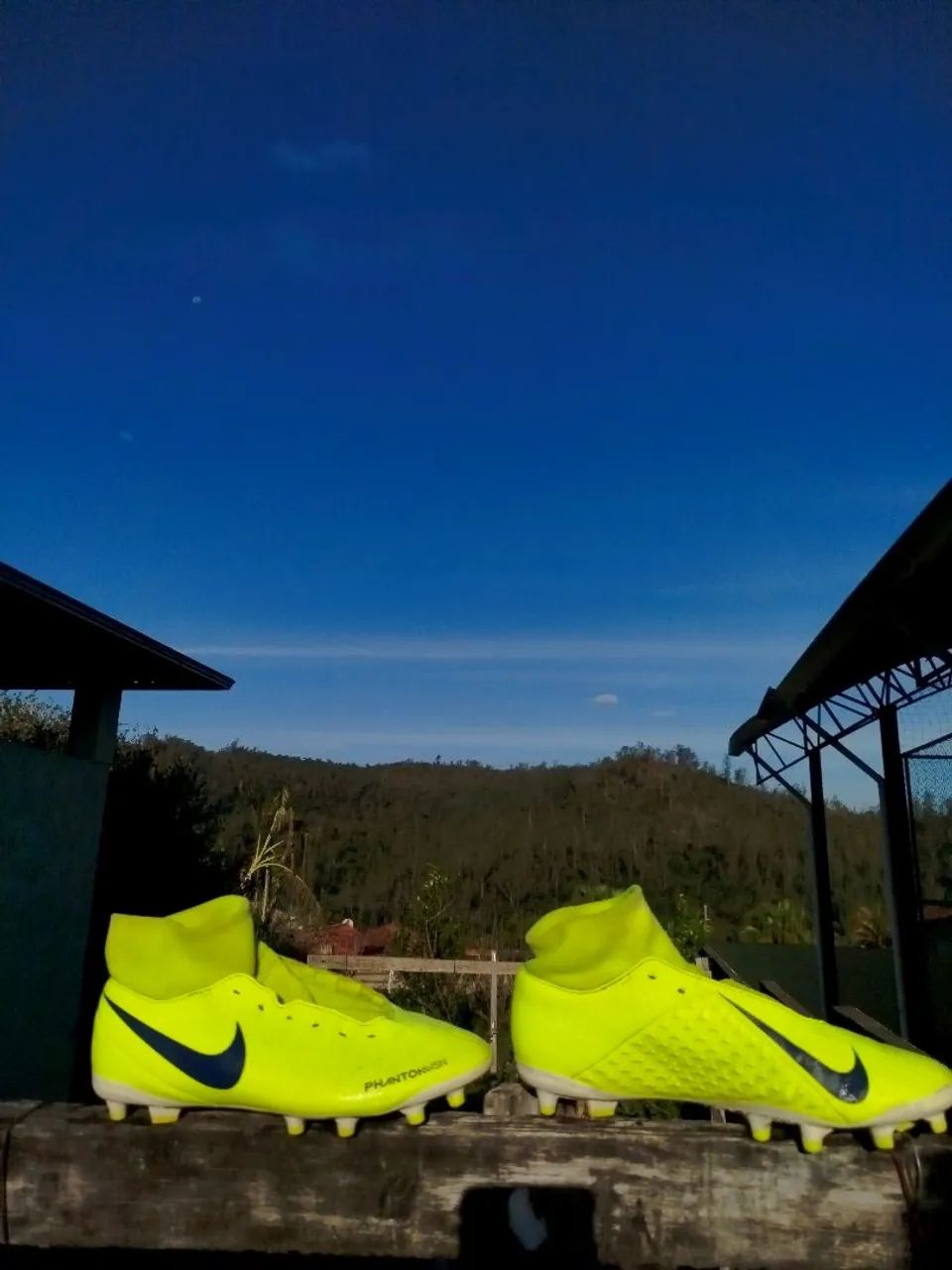 Chuteira Nike Phantom 