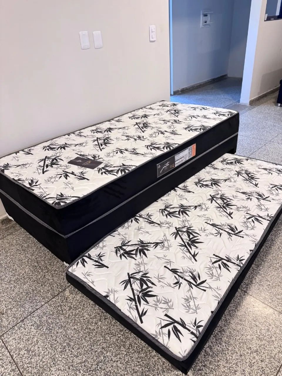 Cama Box Solteiro Novas (A PARTIR DE $289.99) 