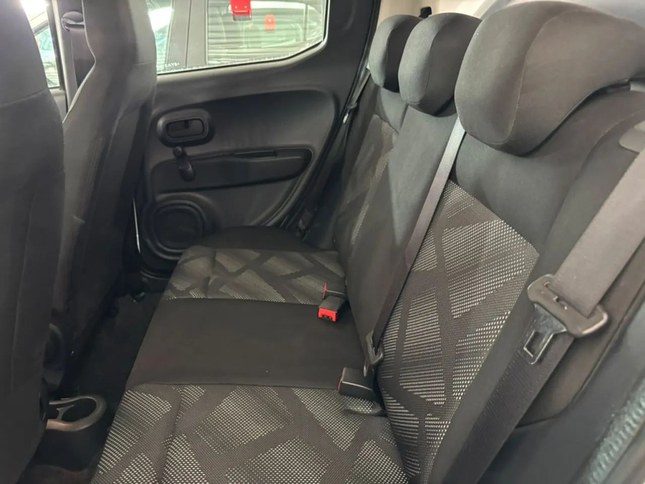 Fiat Mobi LIKE 1.0 Fire Flex 5p., foto 8 de 15