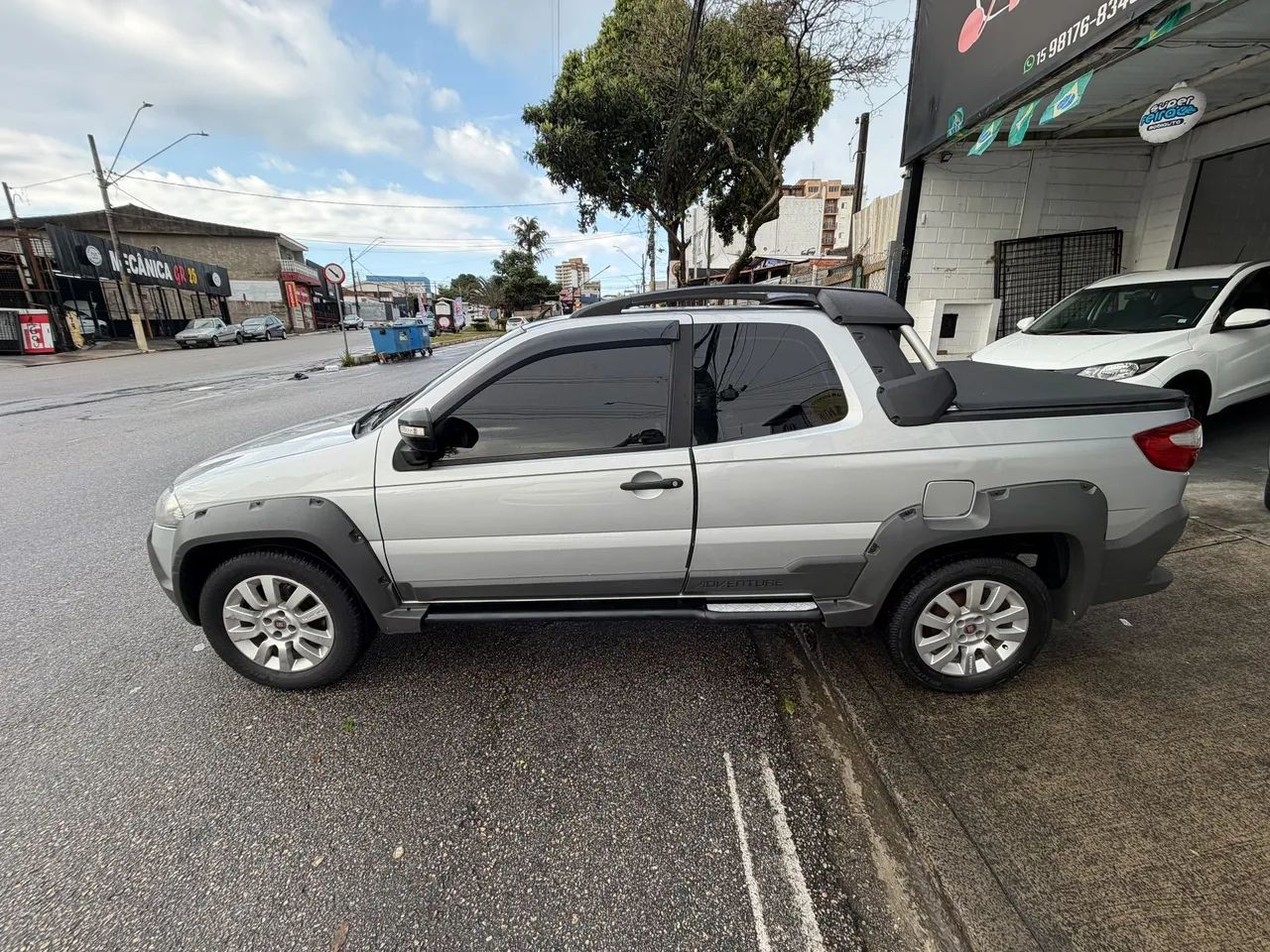 Fiat Strada Adventure1.8/ 1.8 Locker Flex CD 2014 - Foto 5