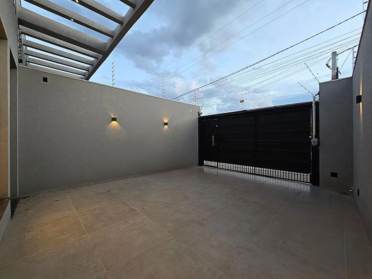 Maravilhoso imóvel moderno, repleto de planejados e acabamento impecável - Foto 9
