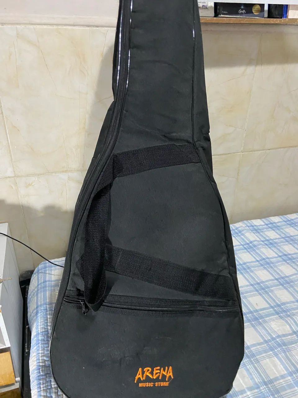 Duas capa: guitarra e outra de violão  - Foto 5