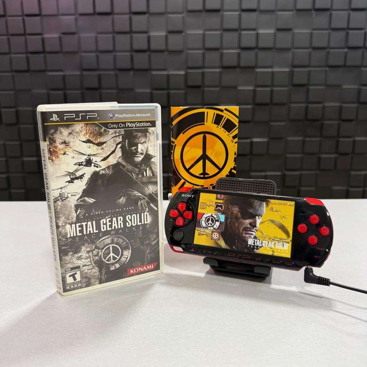 Jogos de PSP - Metal Gear Solid: Peace Walker - Jogos de Vídeo