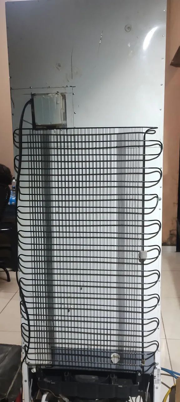 Freezer Electrolux 280 l - Foto 4