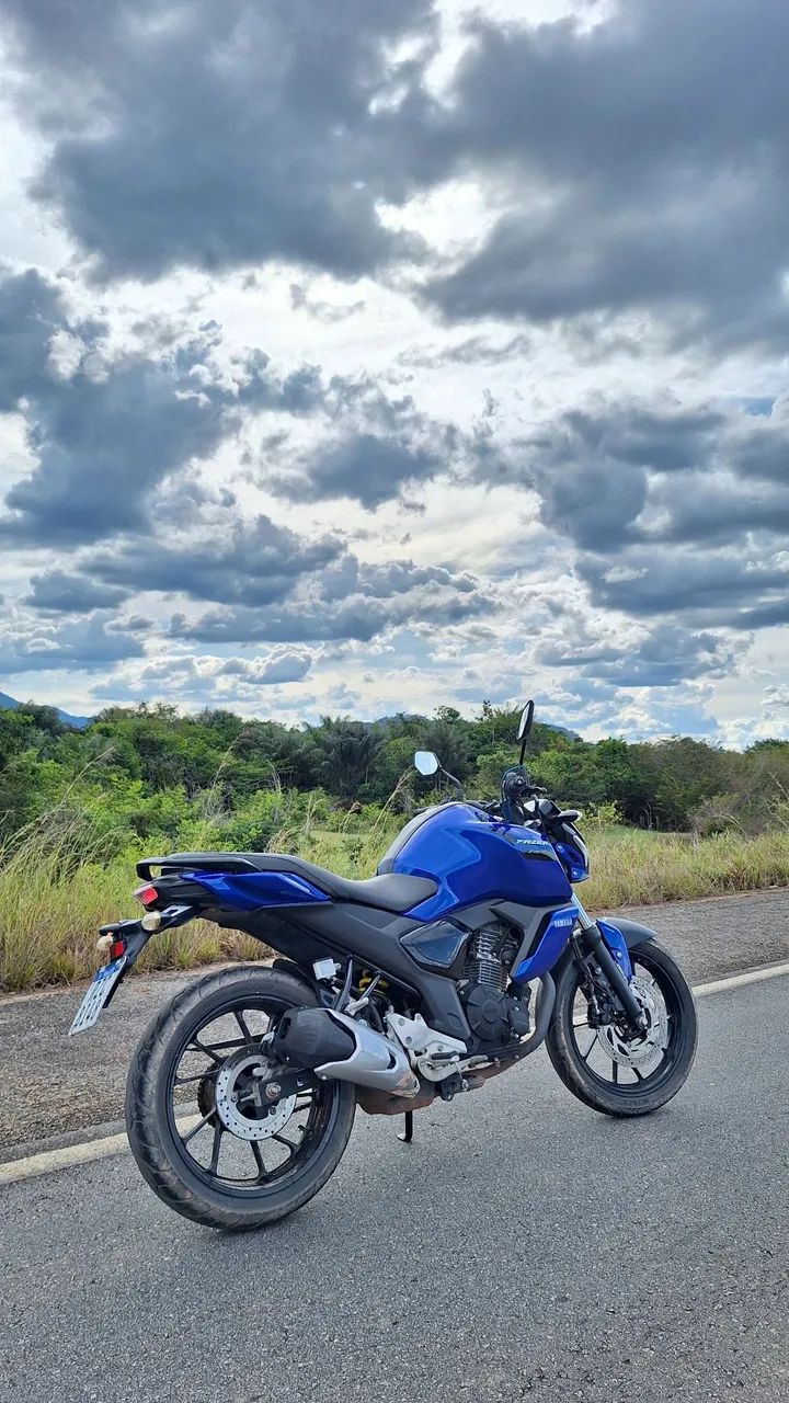 FZ15 ANO 23/24 