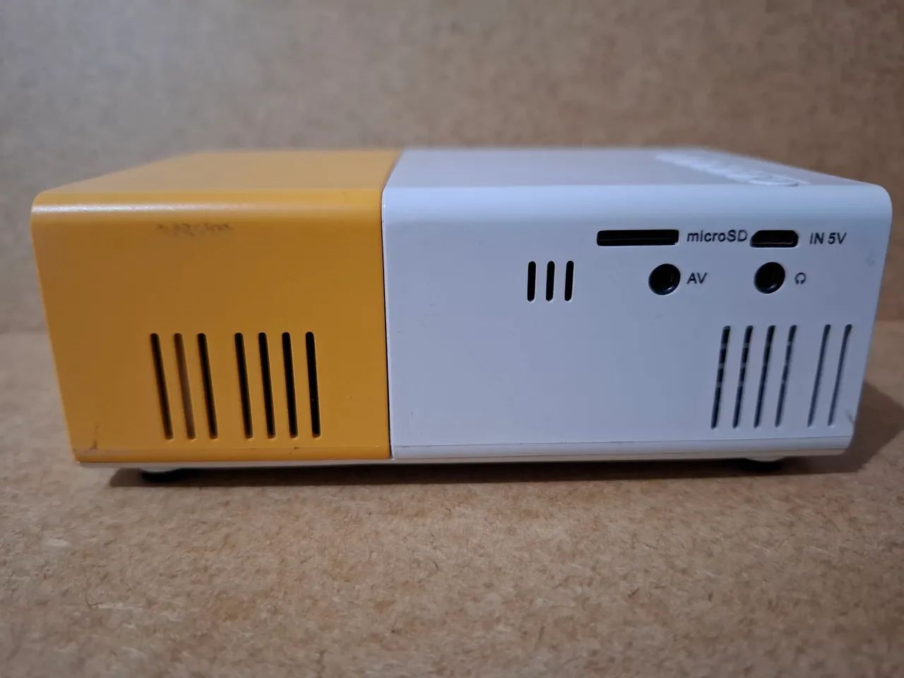 Mini Projetor - Foto 2