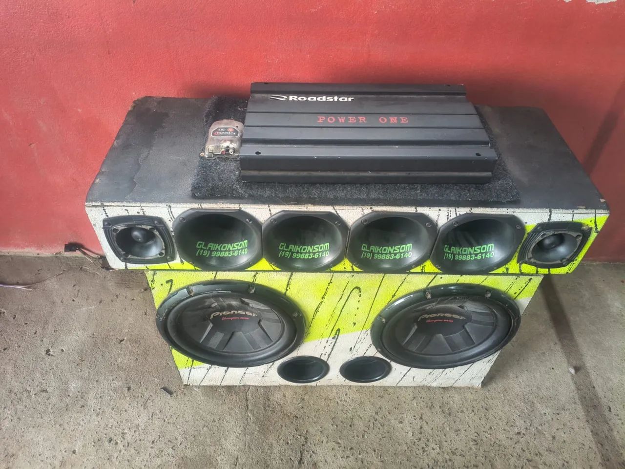 Vendo som de carro completo 