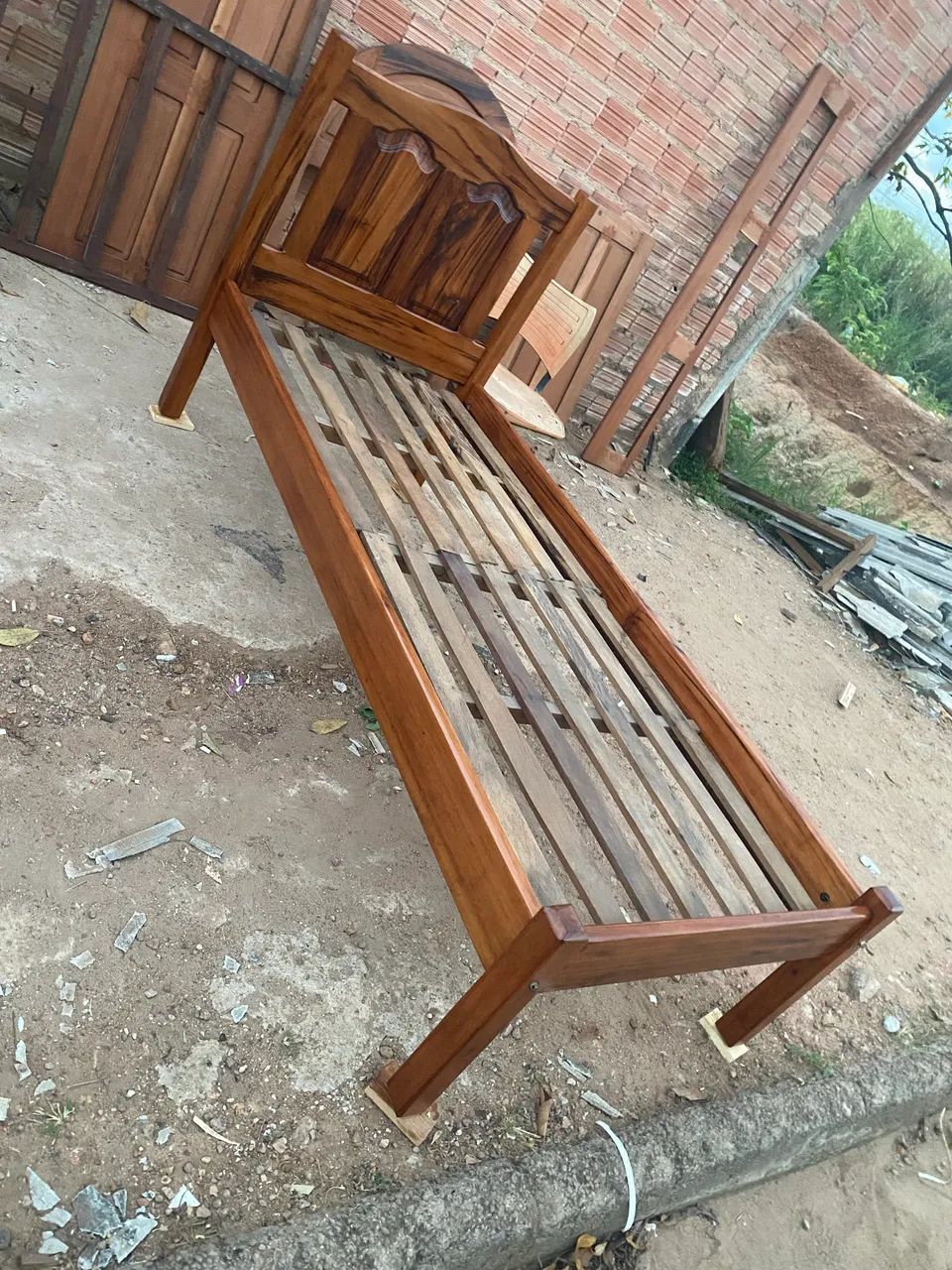 Cama de solteiro de madeira  - Foto 3
