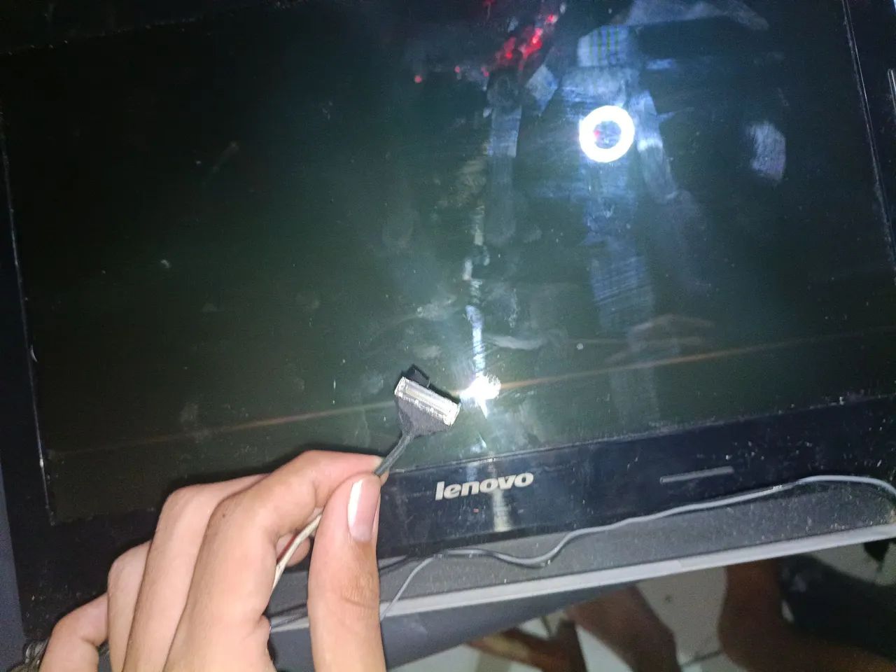 Tela notebook Lenovo g40-80 (Não sei se funciona) - Foto 4